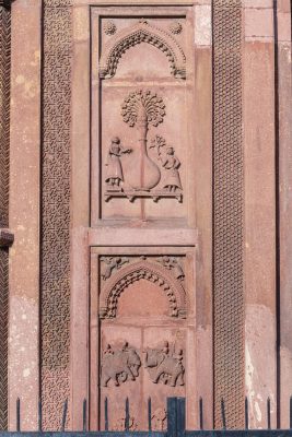 Animate Carvings at Sarai Nurmahal, Nurmahal, Jalandhar, Punjab, India,
1620 CE, Sandstone, brick, wood, mortar
Center for Art and Archaeology, Accession No.: D6957