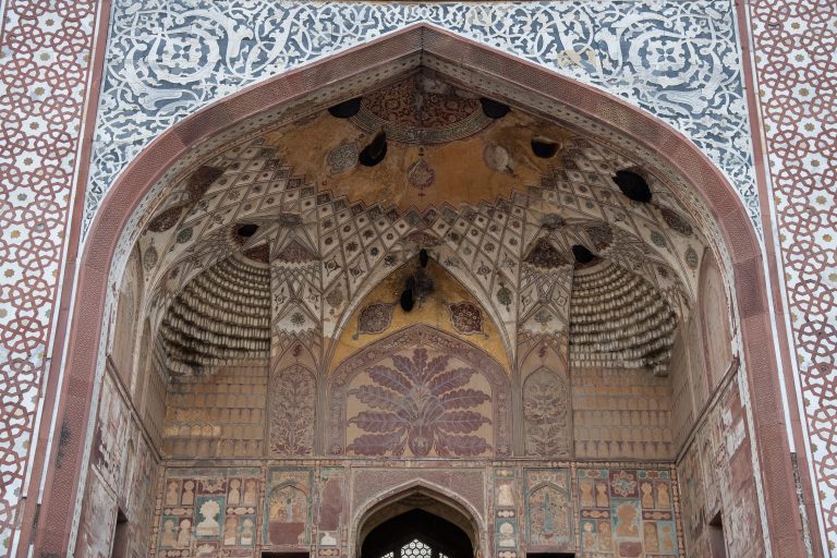 Close up of Hindu Naturalistic motifs, Akbar’s Tomb complex, Sikandra, Agra, India


1605-1613 CE, Structural;  red sandstone with white and black marble
AMERICAN INSTITUTE OF INDIAN STUDIES/CENTER FOR SOUTH ASIAN ART & ARCHAEOLOGY,  0466