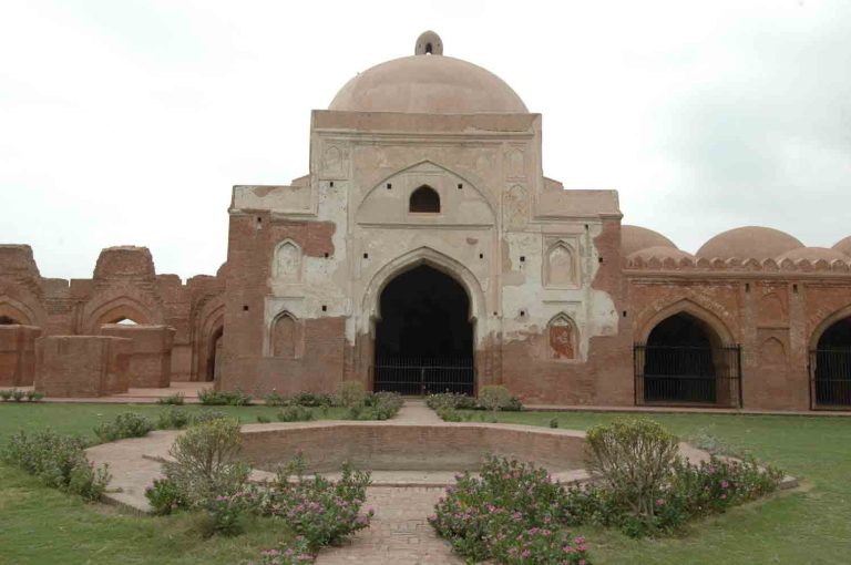 Kabuli Bagh Mosque, Panipat, Haryana, India, 1527-1528 CE, Brick, Red Sandstone, Stucco, Center for Art and Archaeology, Accession No.: D10818