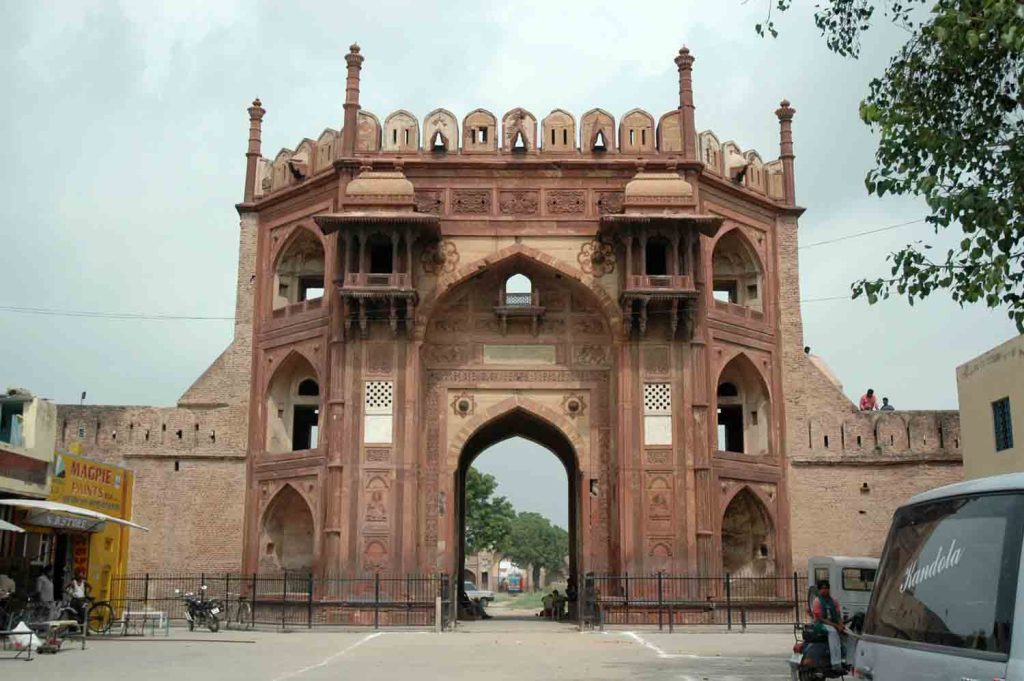 West Iwan, Sarai Nurmahal, Nurmahal, Jalandhar, Punjab, India,
1620 CE, Sandstone, brick, wood, mortar
Center for Art and Archaeology, Accession No.: D6957