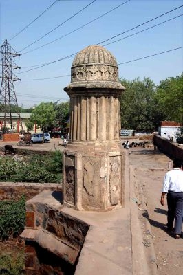 Khawaja Sarai bridge Minar, Sirhind, Faridabad, Haryana, India, 1676 CE, Rubble, Mortar, Center for Art and Archaeology, Accession No.: D7657